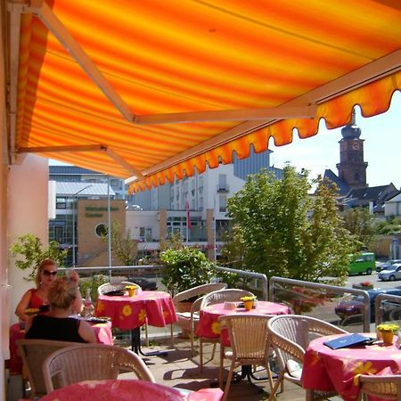 Stadtcafe Pension Grünstadt Exterior foto